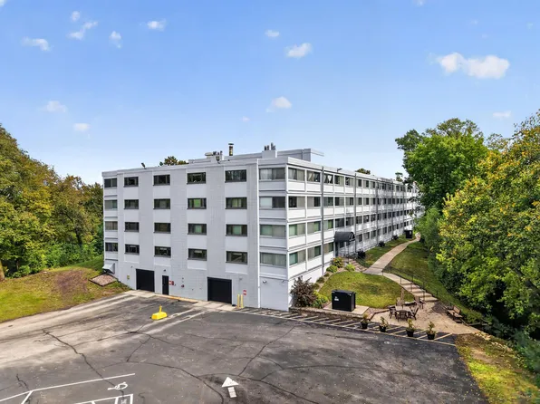 2100 Valkyrie Dr NW APT 201, Rochester, MN 55901