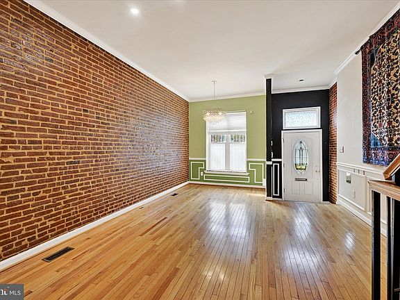 5th image of 216 E Lafayette Ave