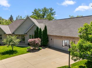 600 Sibley Ct, Mendota Heights, MN 55118