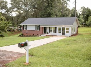 212 Mountain View Dr, Central, SC 29630
