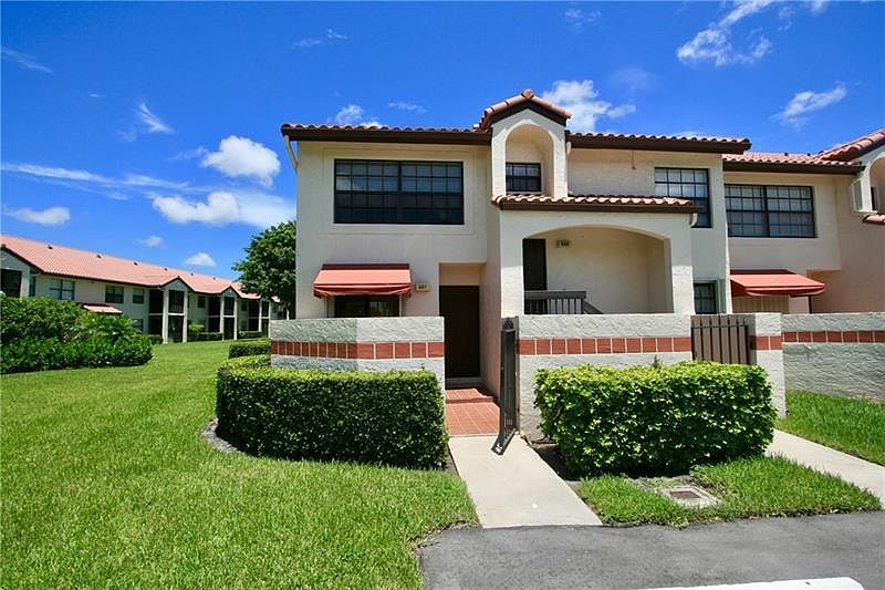 601 Freedom Ct, Deerfield Beach, FL 33442 Zillow