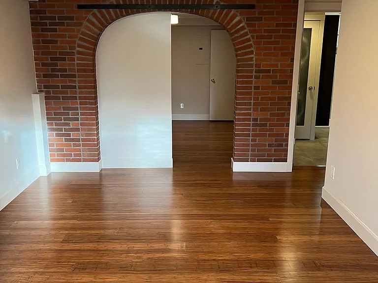 2332 Minor Ave E #8 — Photo 14