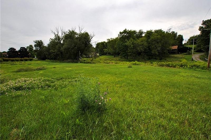 2nd image of 109 Burtner Rd