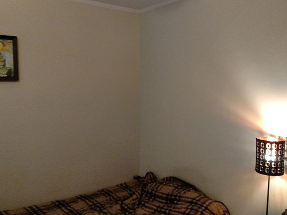3rd image of 505 Beloit Ave APT 1