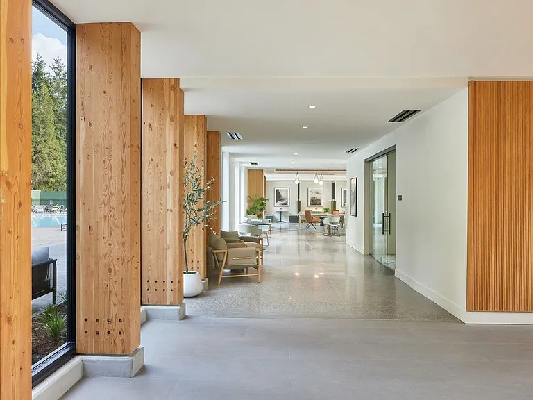 Co-working lounge