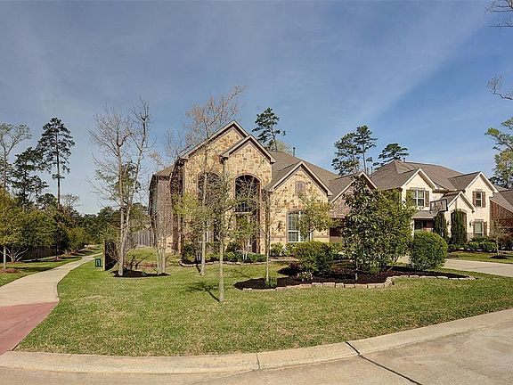 2nd image of 1904 Graystone Hills Dr