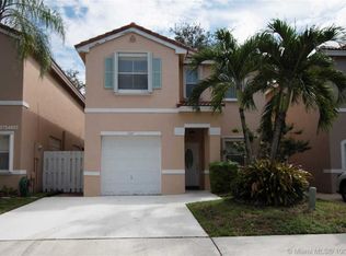 4155 Tree Tops Rd, Hollywood, FL 33026