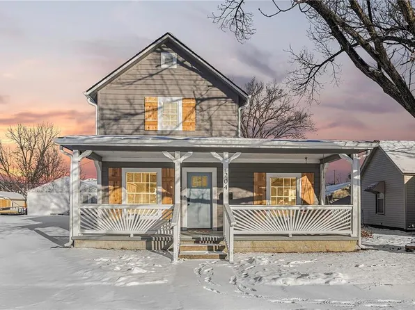 204 Brown Ave, Osawatomie, KS 66064