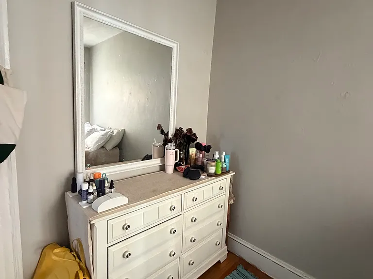 211 Salem St #2 — Photo 9