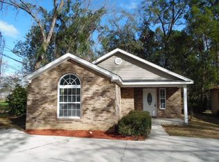 1433 Calloway St, Tallahassee, FL 32304