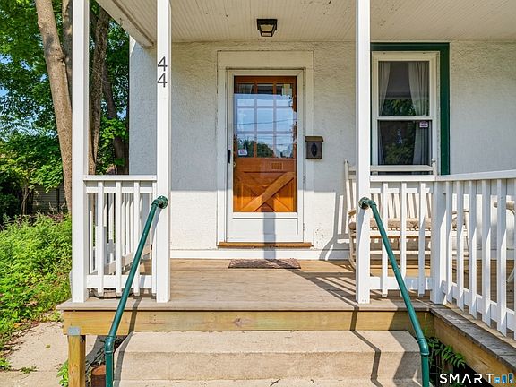 4th image of 44 Rogers Street