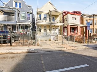 106 Wegman Pkwy, Jersey City, NJ