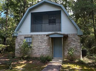 94 Gardenia Dr #B, Covington, LA 70433