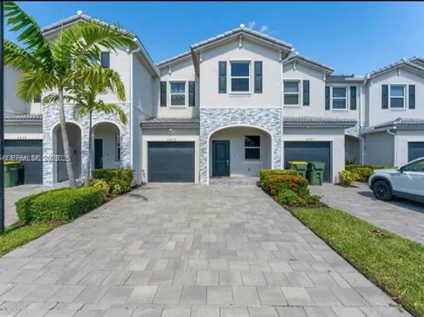 2659 SE 11th St, Homestead, FL 33035