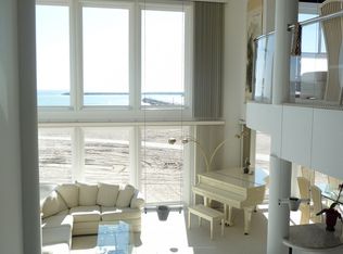 6207 Ocean Front Walk, Playa Del Rey, CA 90293