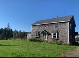 19 Dixie Rd, Lubec, ME 04652