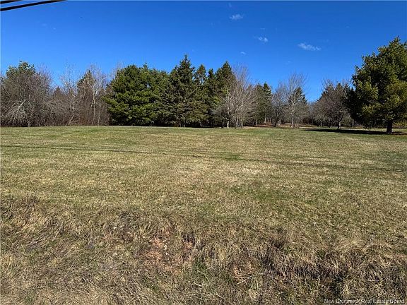 3rd image of 861 Front Mountain Rd