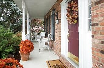 2nd image of 5452 Amanda Dr
