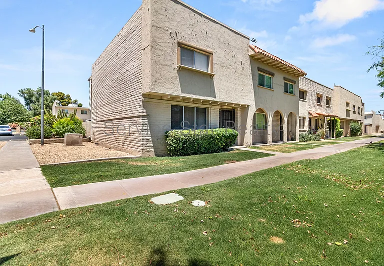 6837 E Osborn Rd #A — Photo 1