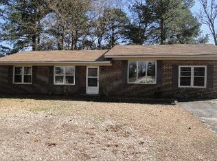 103 Fox Dr, Dudley, NC 28333