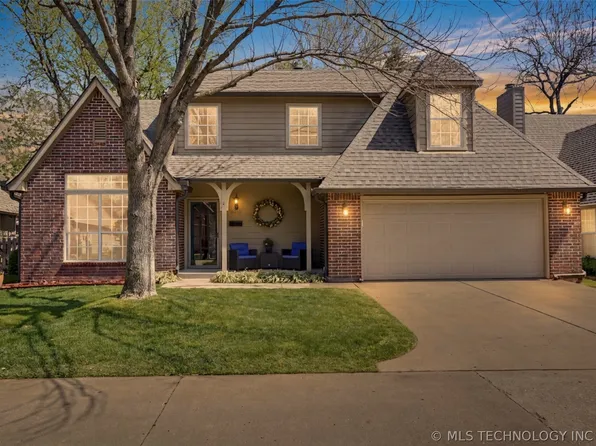 5527 S Delaware Ct, Tulsa, OK 74105