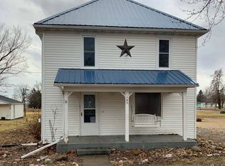 102 E Madison St, Brighton, IA