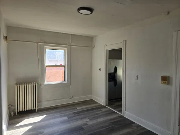 1014 N Superior St #4, Toledo, OH 43604