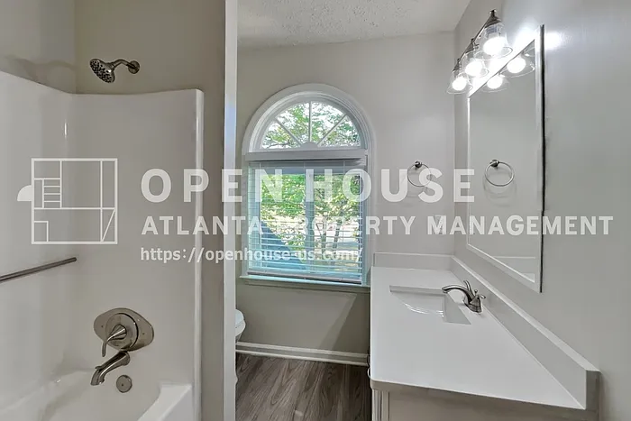 1800 Baynard Ct NW — Photo 17