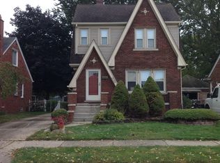 21722 Englehardt St, Saint Clair Shores, MI