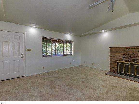 4th image of 2798 E Granite Gardens Dr