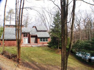 243 River Rd, Annandale, NJ 08801