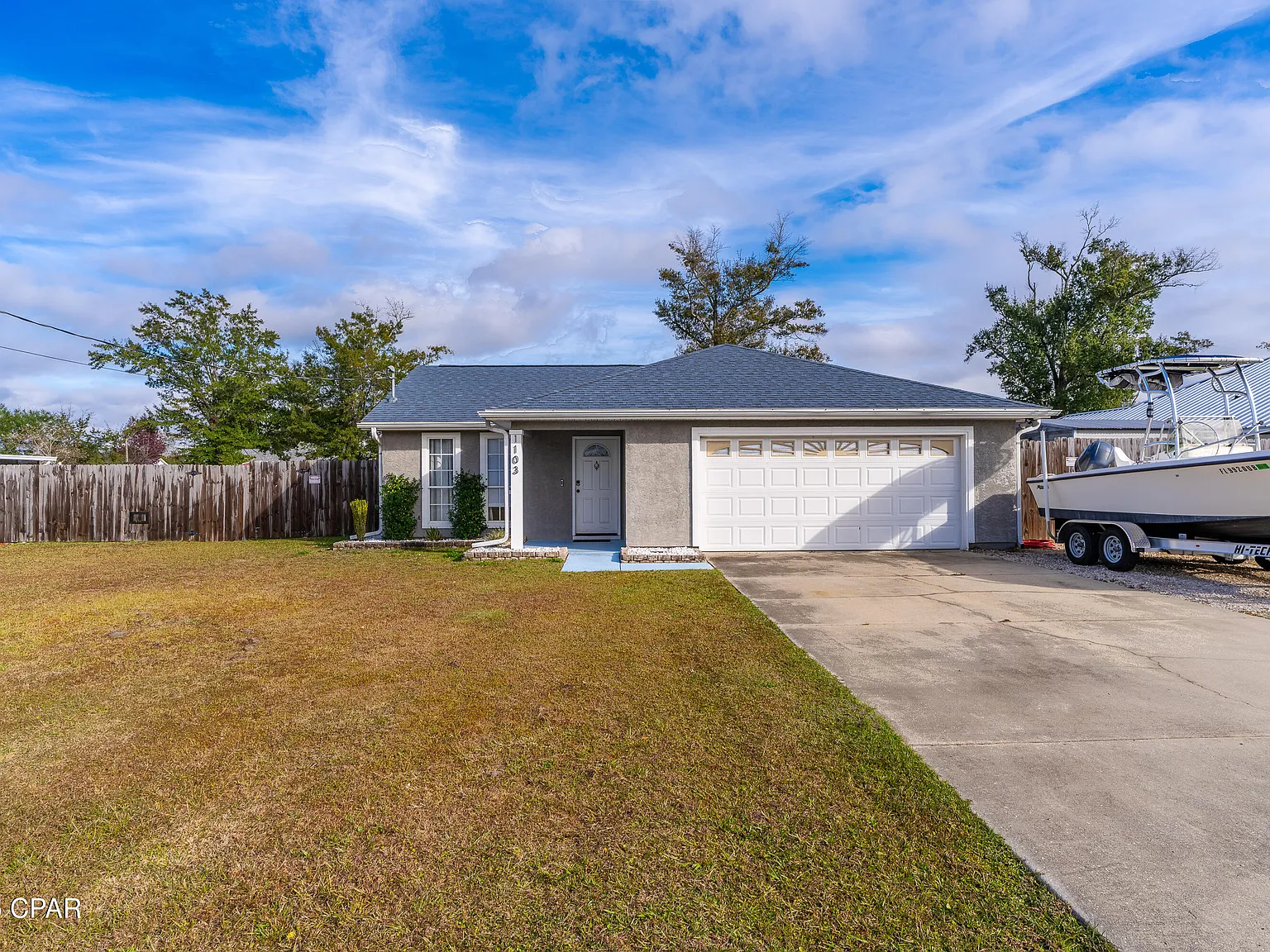 3 bed, 1325 sqft, $2,100 — Photo 3