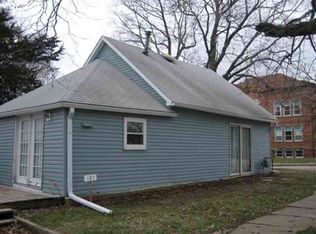 107 N 3rd St, Quasqueton, IA 52326