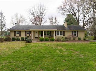 618 Roy Thomas Rd, Bowling Green, KY 42103