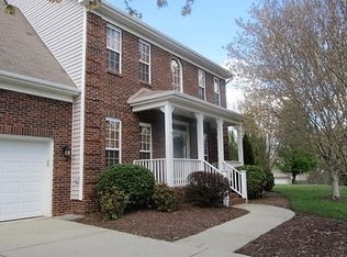 3900 Cedar Crest Ln, High Point, NC 27265