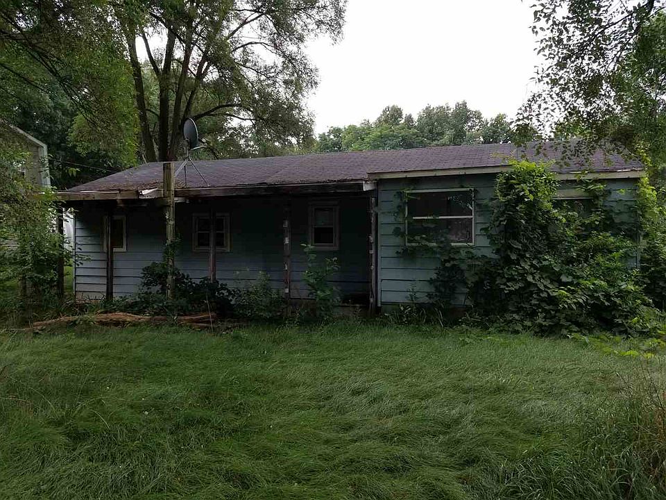 1st image of 24772 Buddy St