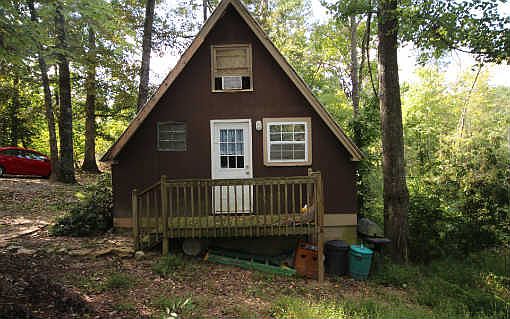2nd image of 15 Scott Rd