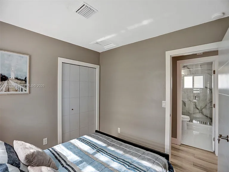 491 SE 23rd Ave — Photo 13