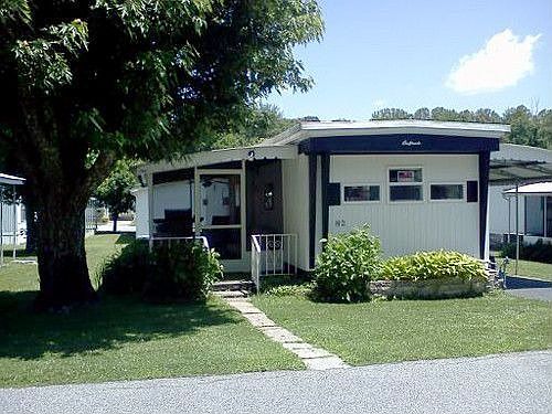 1st image of 39 Yellow Buckeye Ln