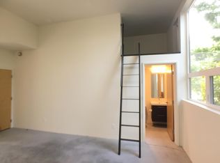 4110 SE 28th Pl #204, Portland, OR 97202