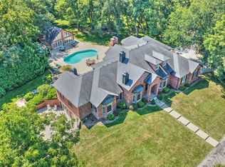 4290 S Lake Ct, Decatur, IL 62521