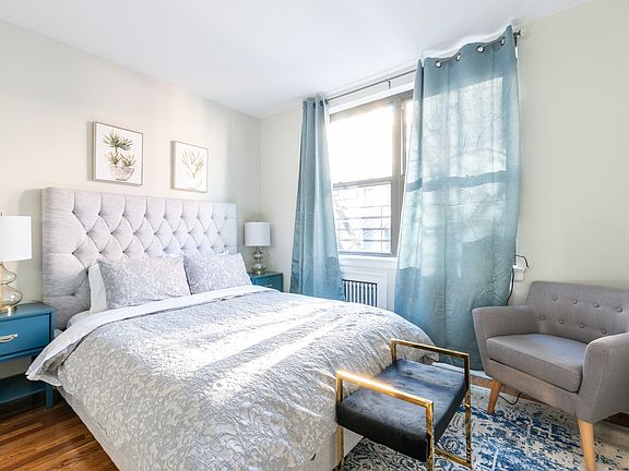 4th image of 201 E 89th St APT 3A