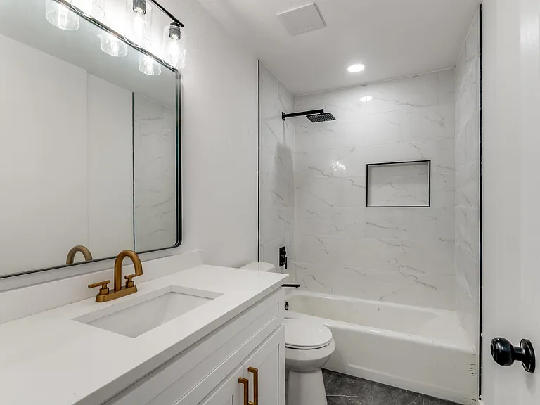1101 Spring Brook Dr — Photo 10