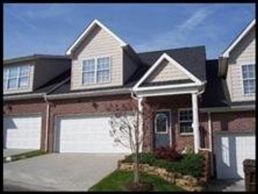 1st image of 629 Yorkland Way