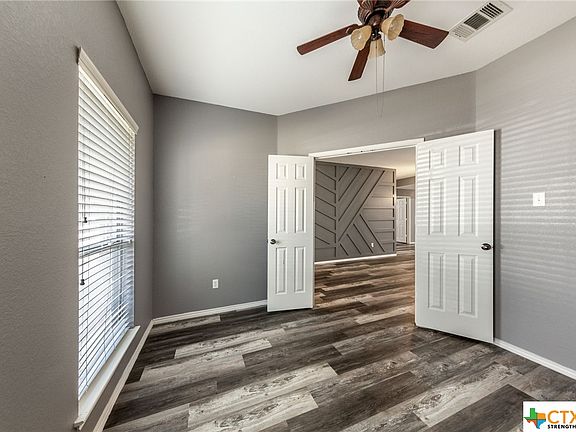 4th image of 2648 Haselwood Ln