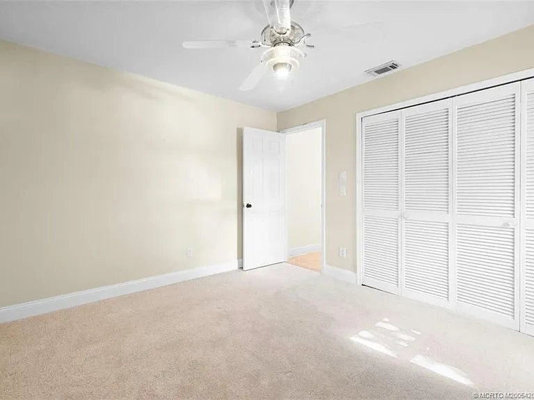 3074 NE Loquat Ln — Photo 20