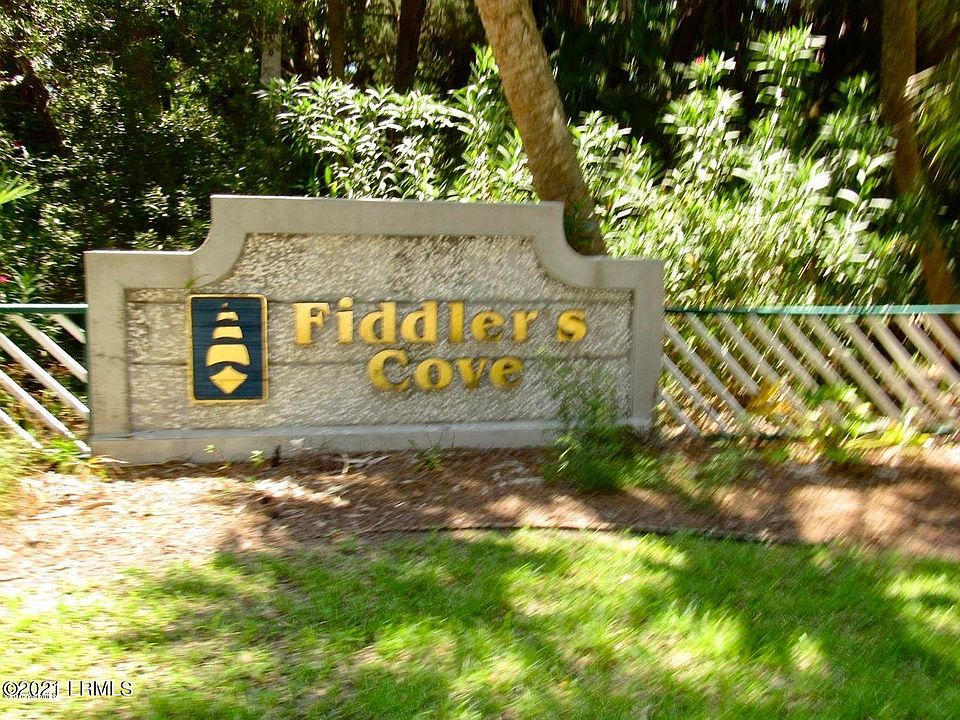 1st image of 8 Fiddlers Way