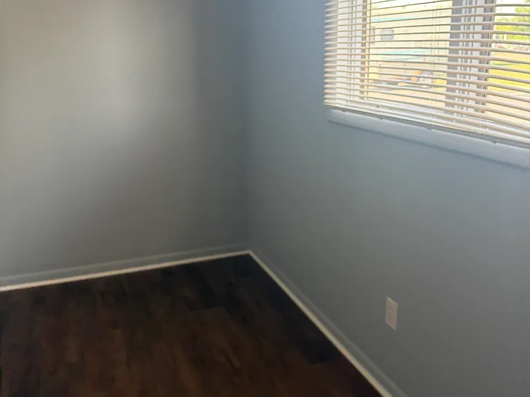 4724 S Creyts Rd #1 — Photo 17