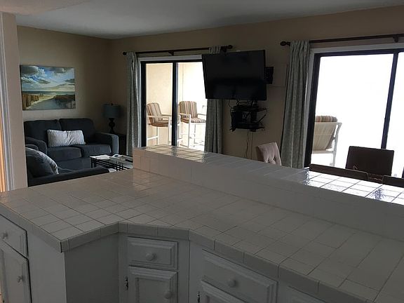 5th image of 5600 Gulf Blvd #805