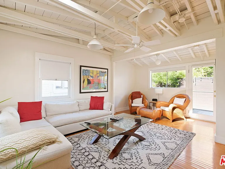 1670 Electric Ave — Photo 15